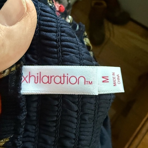 Xhilaration Navy Floral Sundress Spaghetti Strap Short Ruched Back Size M - Picture 4 of 6